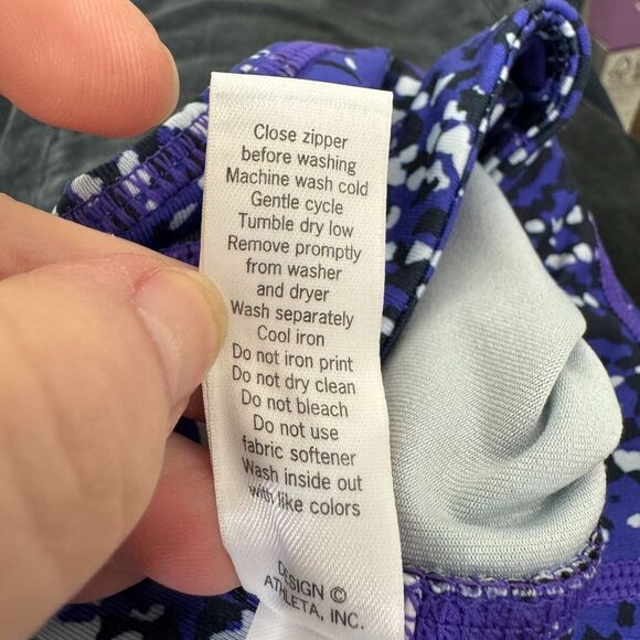 Athletha Capri Leggings Womens Small Purple Black Abstract Print Pockets - Picture 5 of 11